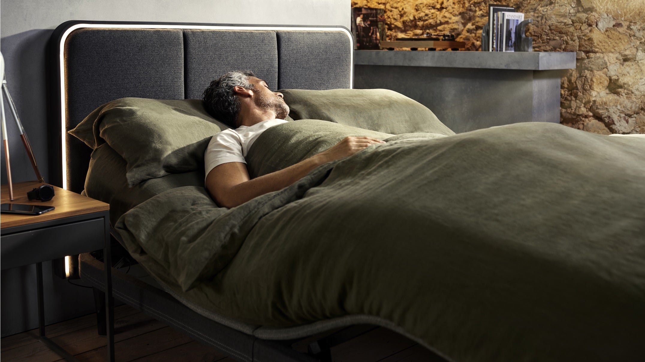 Do Adjustable Beds Help with Acid Reflux?