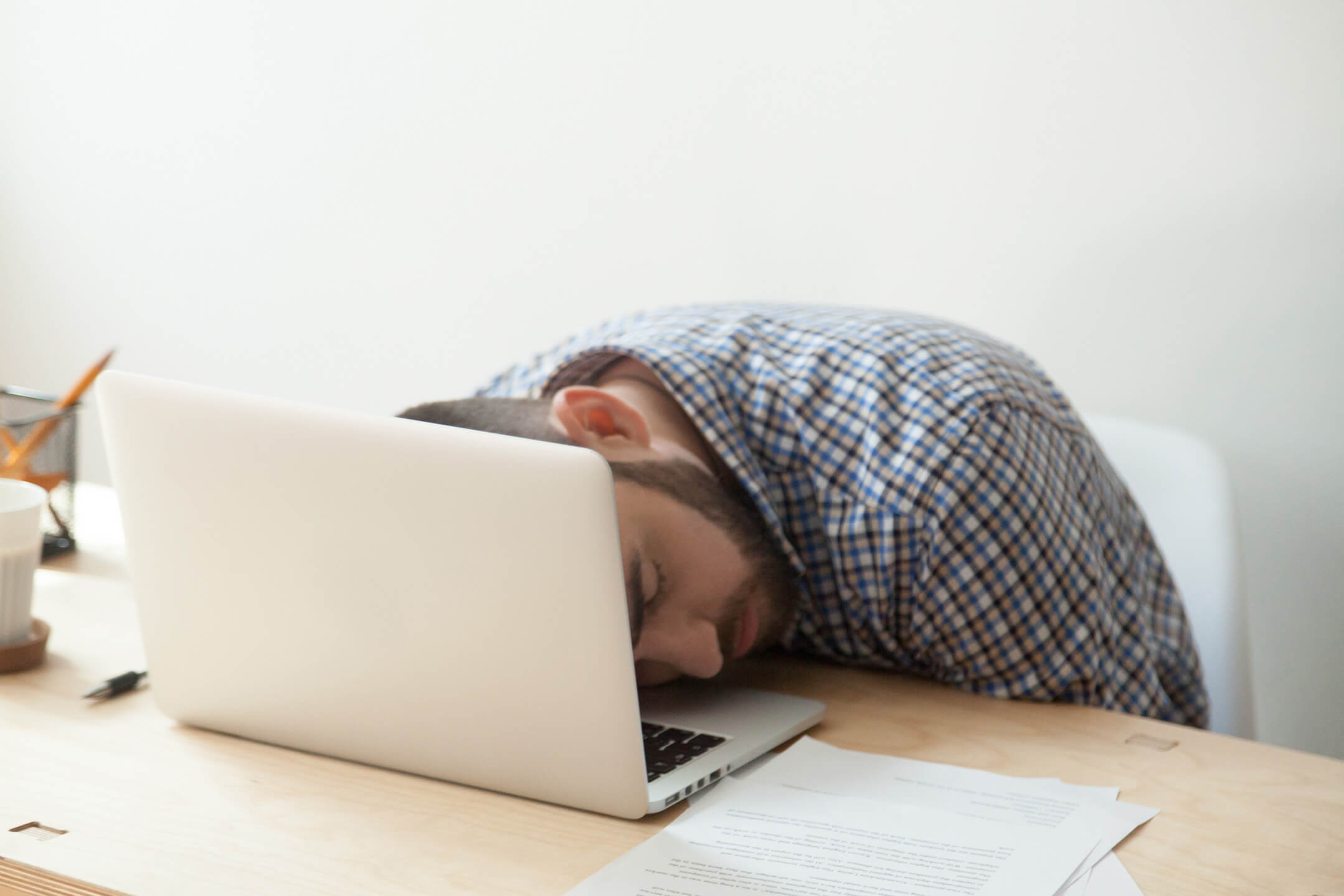 Tricks to Beat the Afternoon Crash at Work
